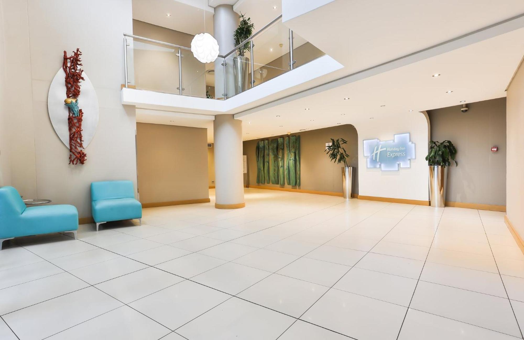 Holiday Inn Express Durban - Umhlanga By Ihg Εξωτερικό φωτογραφία
